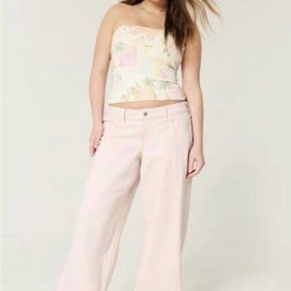 Hollister Low-Rise Super Baggy Jeans — Pale Pink Denim - Picture 8 of 11